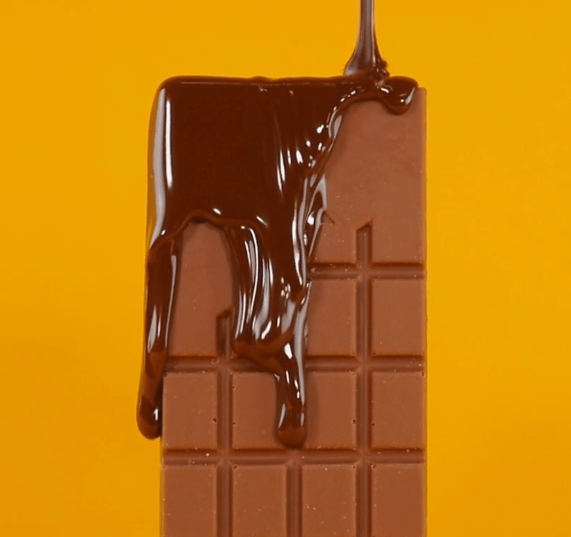 chocolate pouring